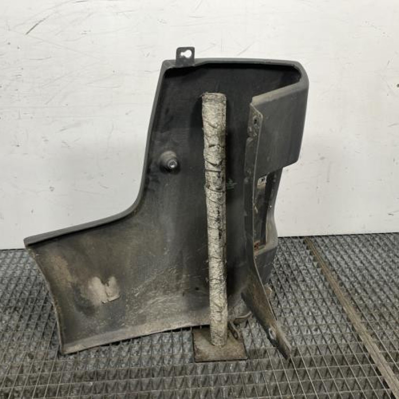 Crosse arriere droit RENAULT TRAFIC 2 Photo n°3