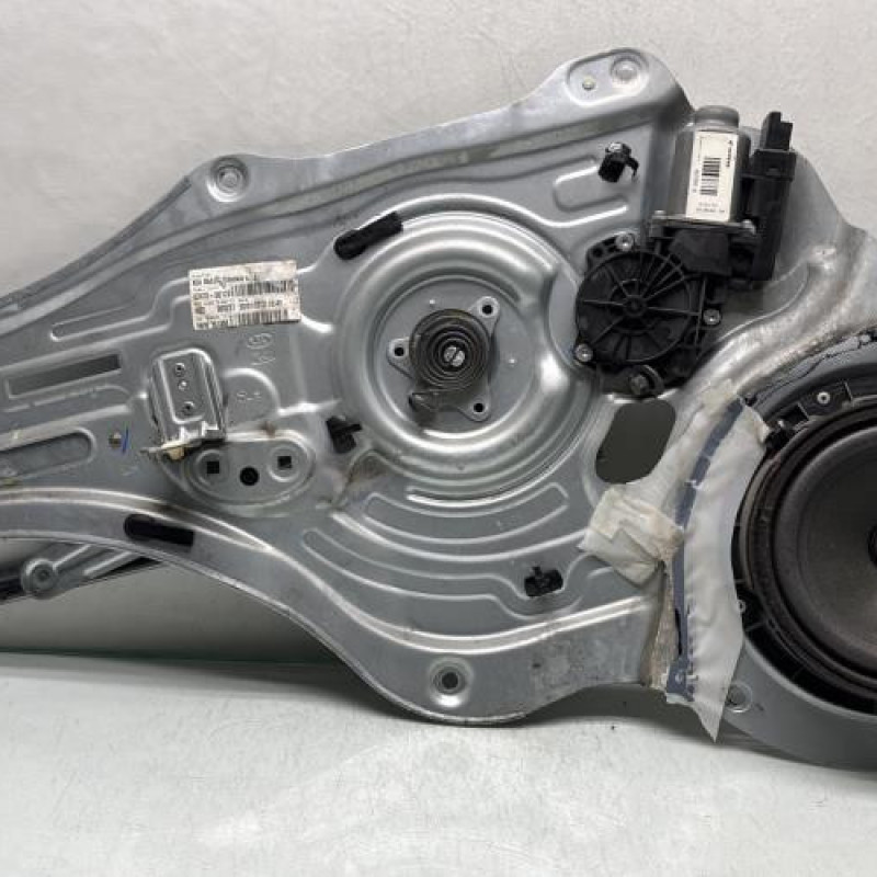 Leve vitre electrique avant gauche KIA SPORTAGE 3 Photo n°2