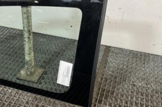 Custode arriere droit TOYOTA YARIS 2