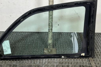 Custode arriere gauche TOYOTA YARIS 2