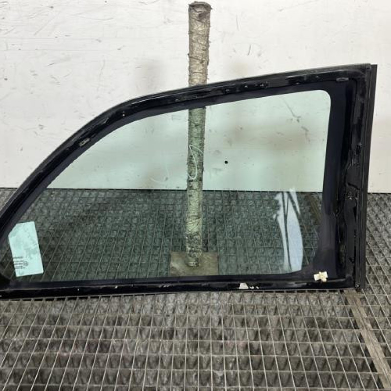 Custode arriere gauche TOYOTA YARIS 2 Photo n°4