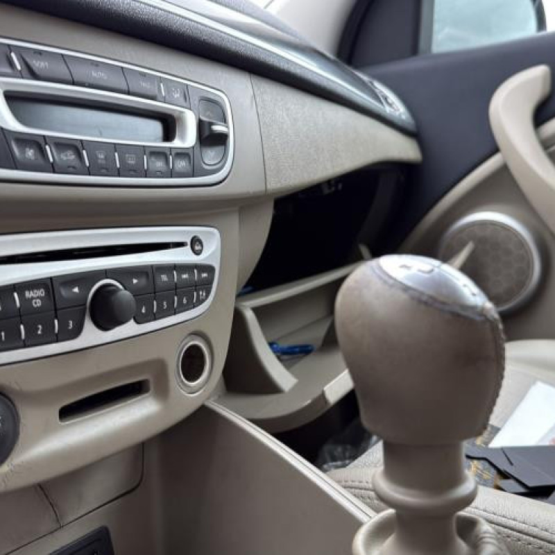 Moteur RENAULT MEGANE 3 Photo n°17