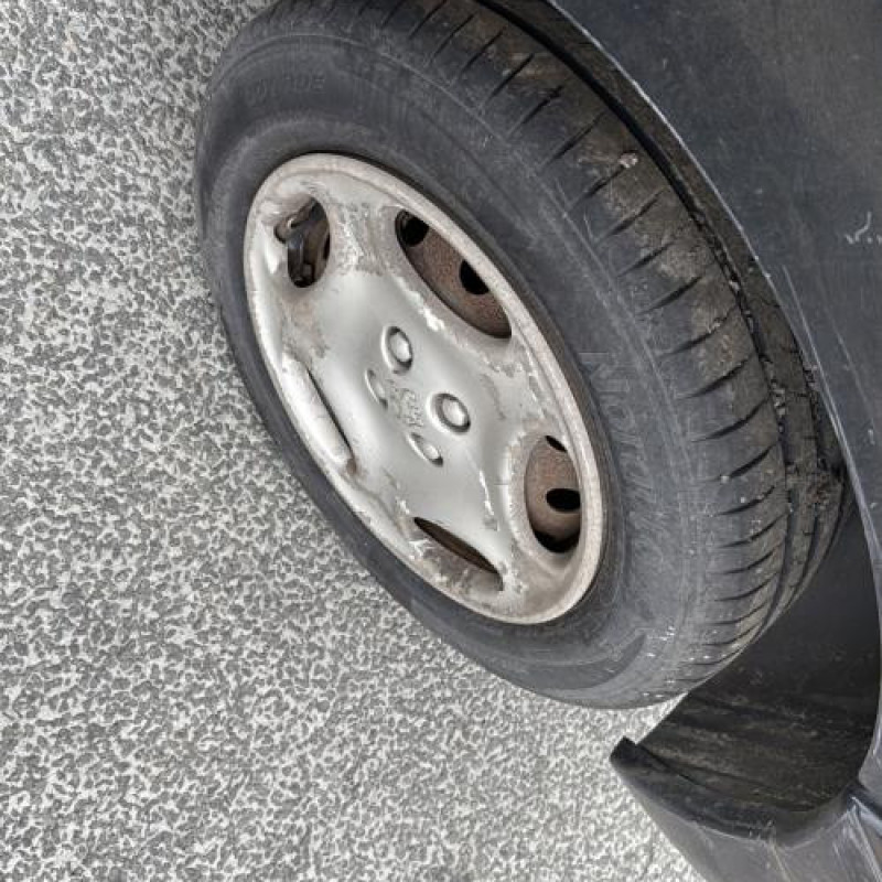 Custode arriere gauche PEUGEOT 306 Photo n°14