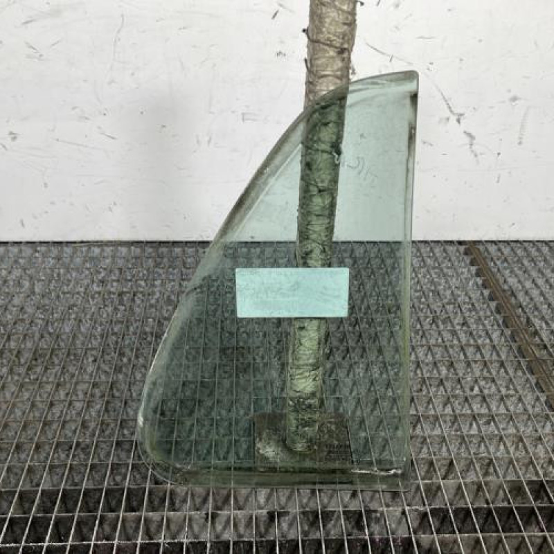 Custode arriere gauche (porte) RENAULT CLIO 1 Photo n°4