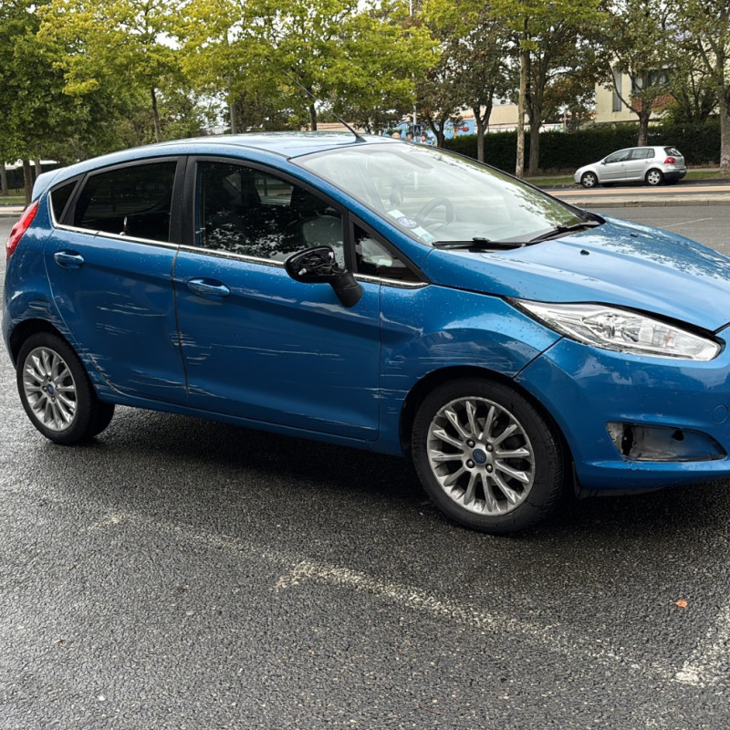 FORD FIESTA 6 PHASE 2 1.0i - 12V TURBO Photo n°2