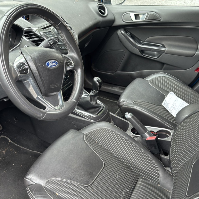 FORD FIESTA 6 PHASE 2 1.0i - 12V TURBO Photo n°5