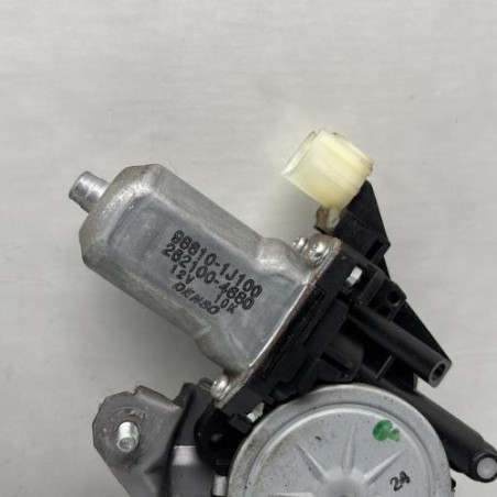 Leve vitre electrique avant gauche HYUNDAI I 20 1