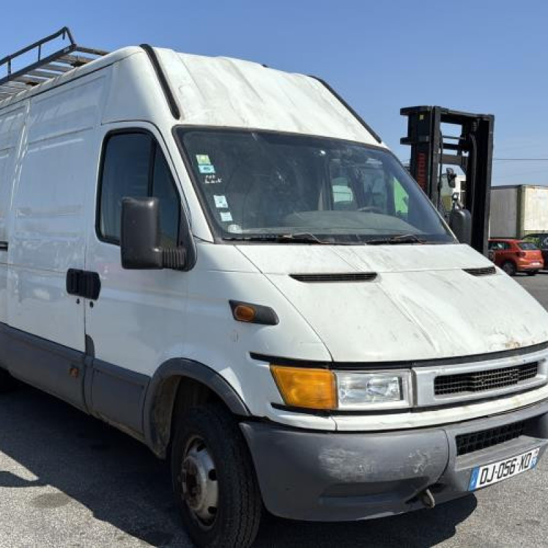 Custode avant gauche (porte) IVECO DAILY 3 Photo n°6