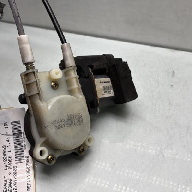 Leve vitre electrique avant droit RENAULT MEGANE 2 Photo n°4