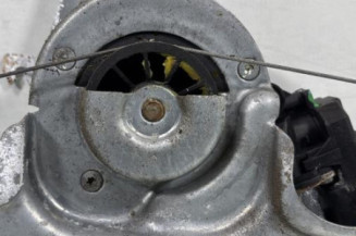 Leve vitre electrique avant droit RENAULT SCENIC 2