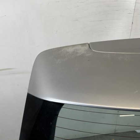 Malle/Hayon arriere TOYOTA AVENSIS 3