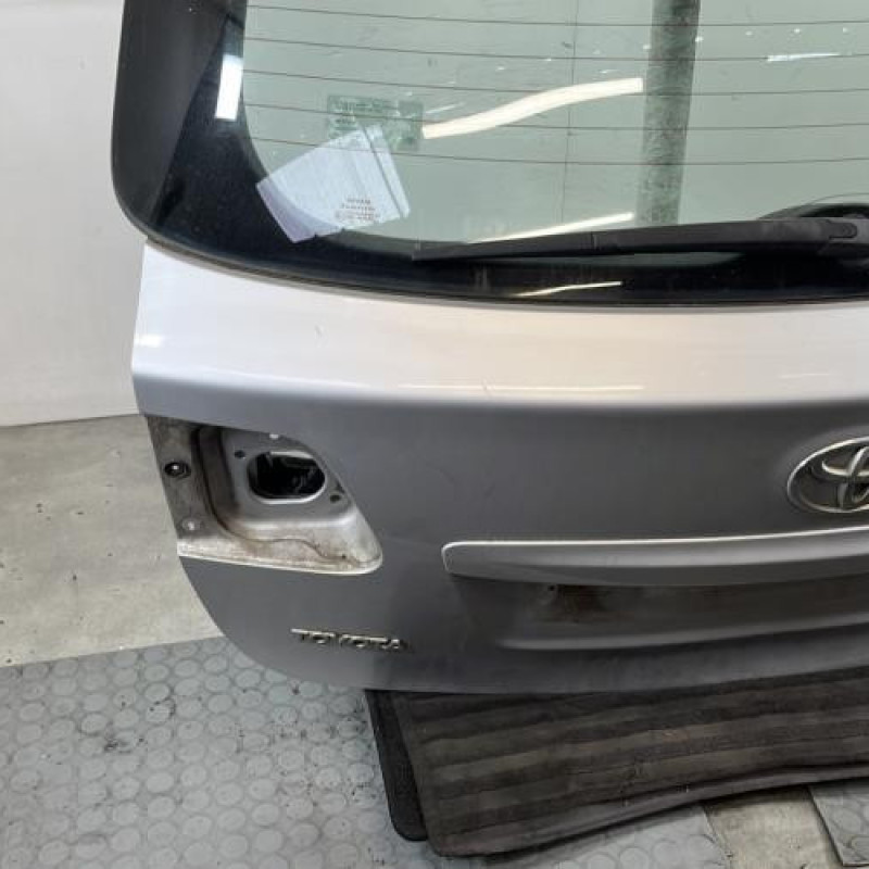 Malle/Hayon arriere TOYOTA AVENSIS 3 Photo n°5