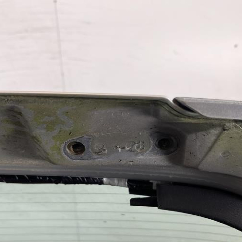 Malle/Hayon arriere TOYOTA AVENSIS 3 Photo n°7