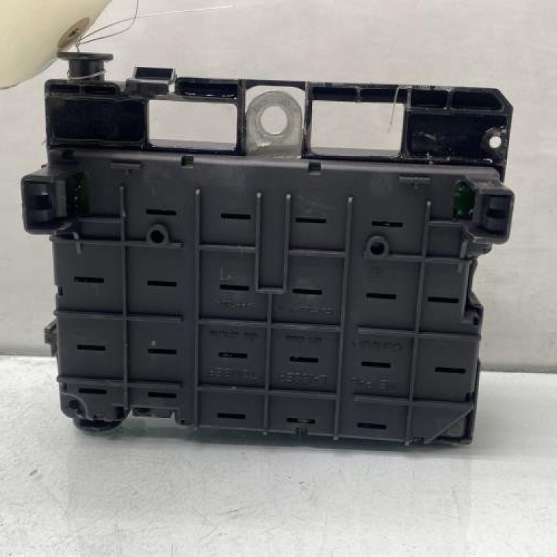 Boitier servitude moteur (BSM) PEUGEOT 307 Photo n°3