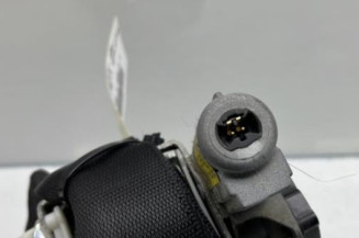 Pretensionneur de ceinture avant gauche MERCEDES CLASSE C 204