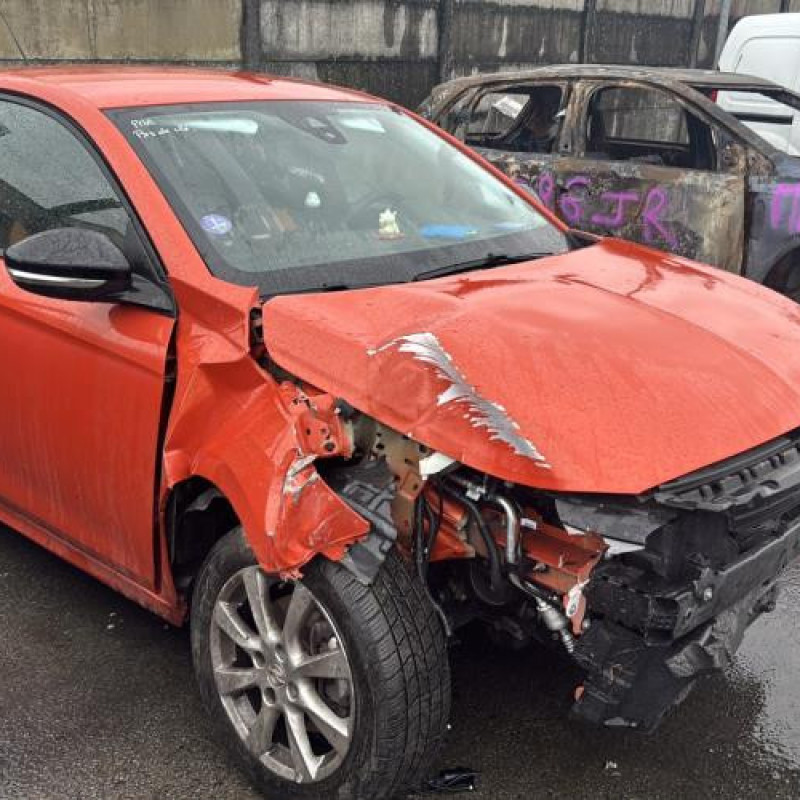 Vitre arriere droit OPEL CORSA F Photo n°6