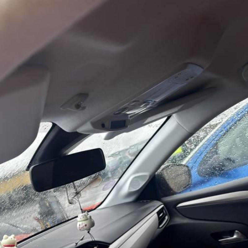 Vitre arriere droit OPEL CORSA F Photo n°15