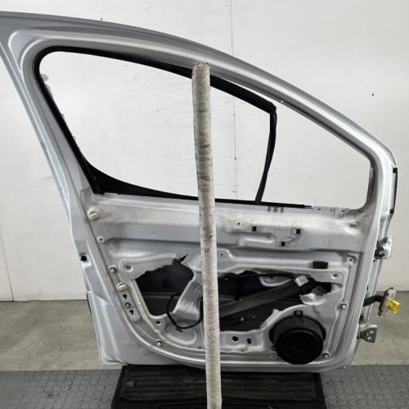 Porte avant gauche PEUGEOT PARTNER 2 Photo n°5