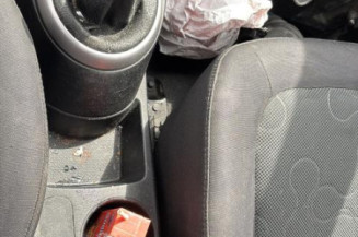 Vase de lave glace HYUNDAI I 20 1