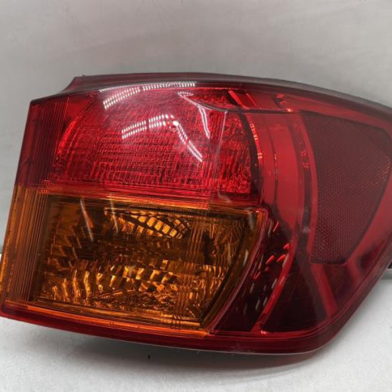 Feu arriere principal droit (feux) LEXUS IS 2 Photo n°1