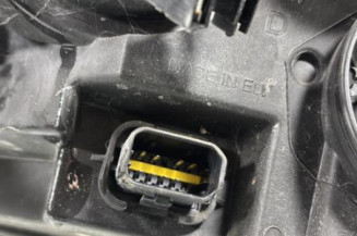 Optique avant principal droit (feux)(phare) PEUGEOT PARTNER 2