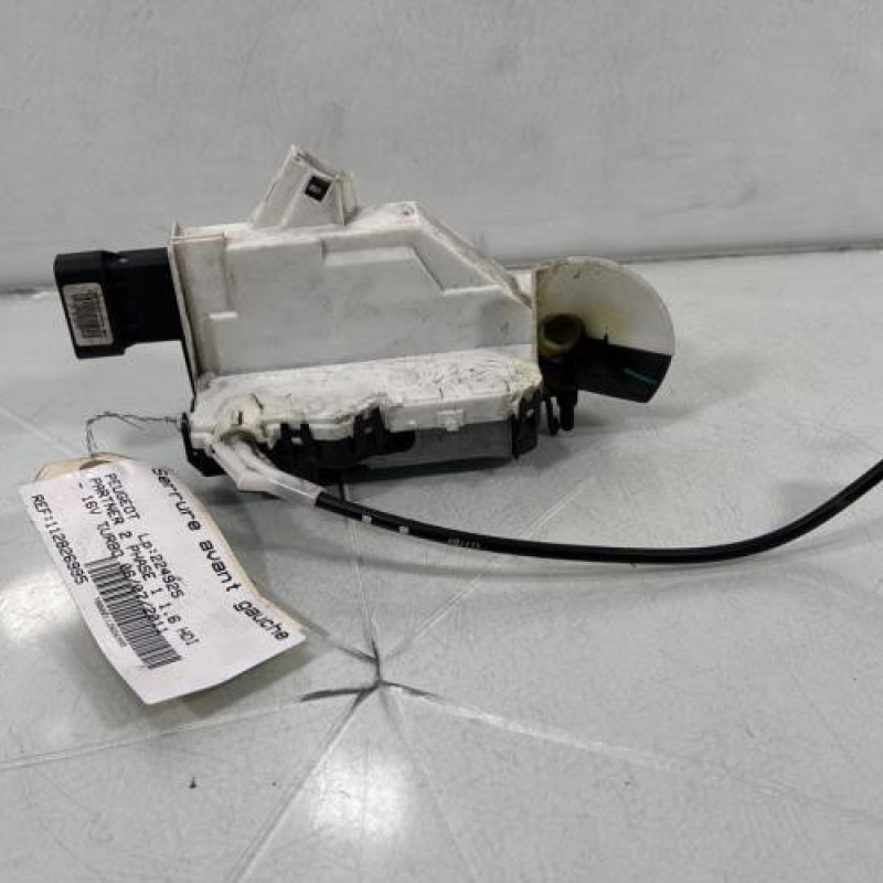 Serrure avant gauche PEUGEOT PARTNER 2 Photo n°1