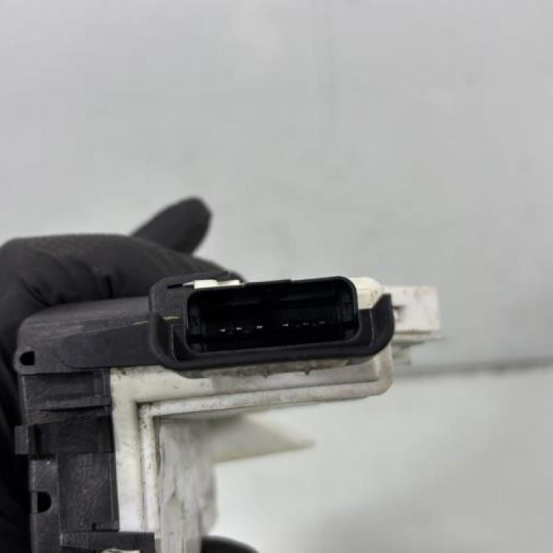 Serrure avant gauche PEUGEOT PARTNER 2 Photo n°5