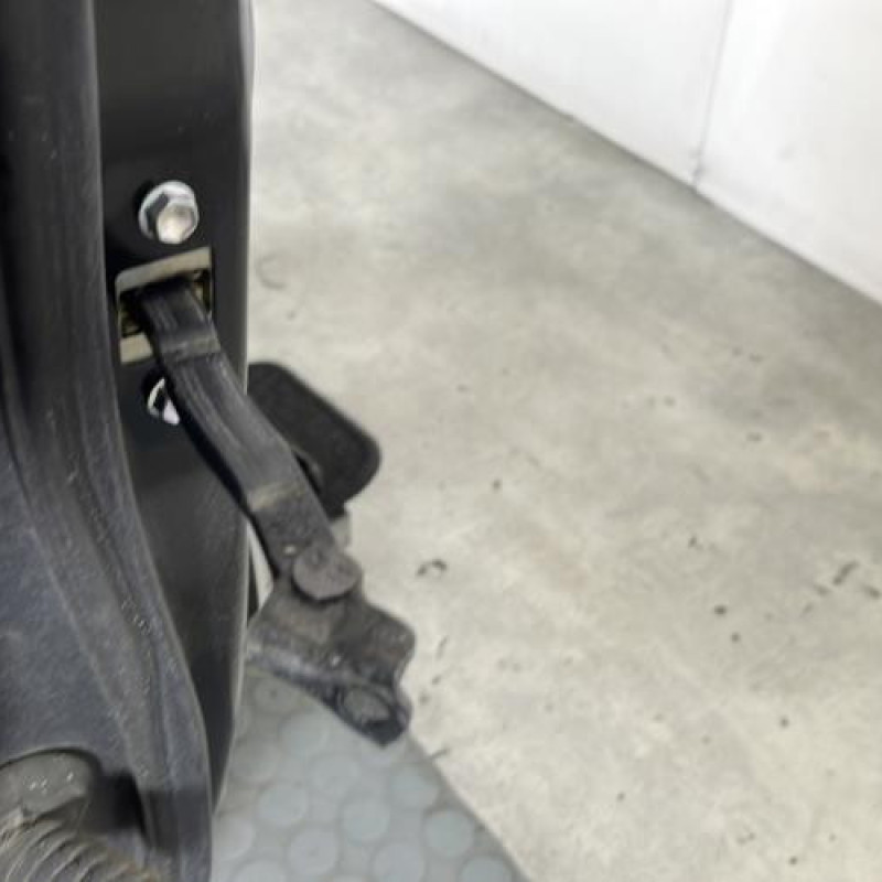 Porte avant droit TOYOTA YARIS 2 Photo n°3