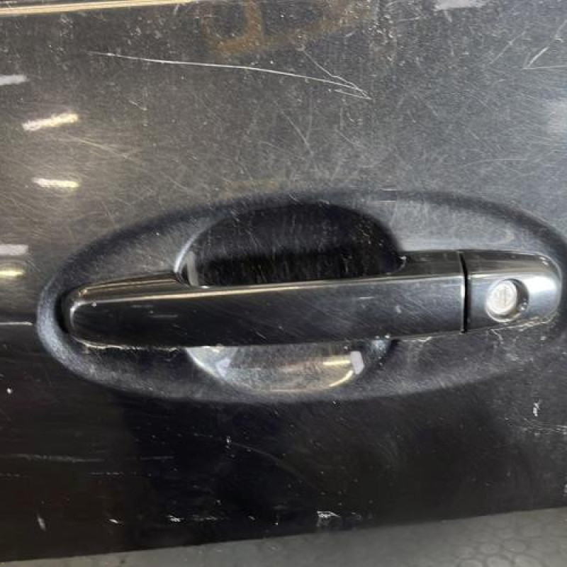 Porte avant gauche TOYOTA YARIS 2 Photo n°2