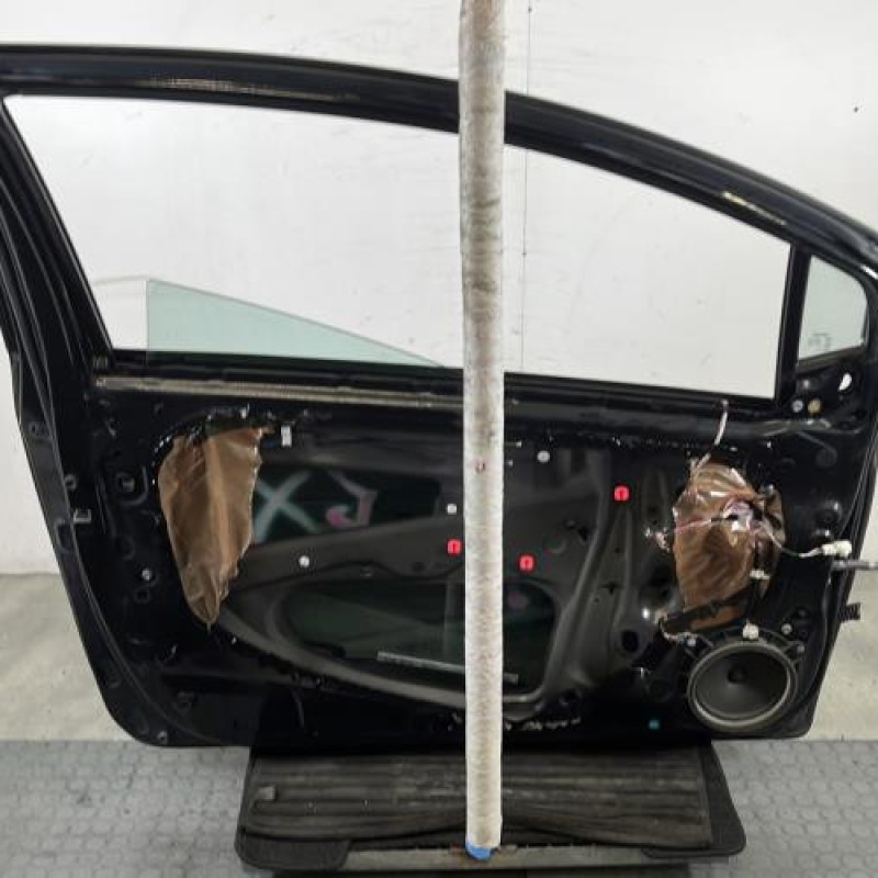 Porte avant gauche TOYOTA YARIS 2 Photo n°7