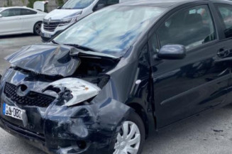 Porte avant gauche TOYOTA YARIS 2