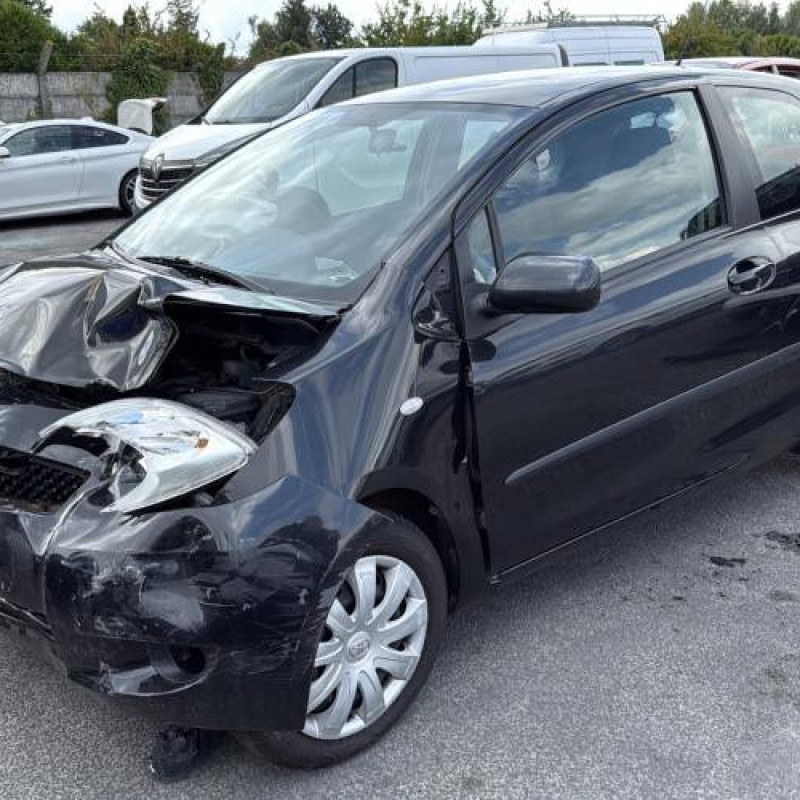 Porte avant gauche TOYOTA YARIS 2 Photo n°19