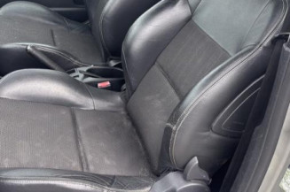 Porte avant gauche PEUGEOT 207