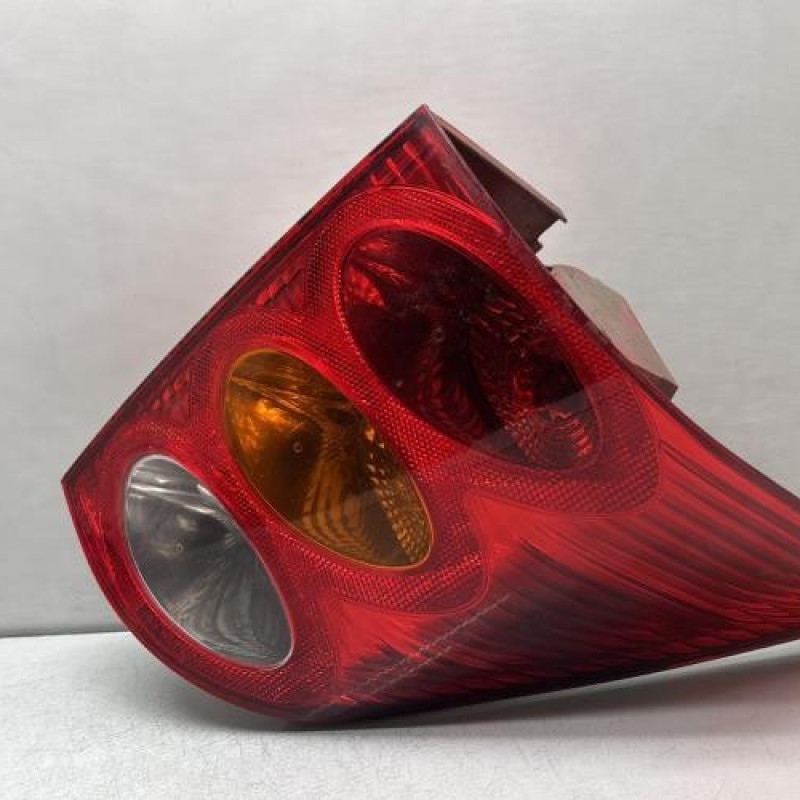 Feu arriere principal droit (feux) PEUGEOT 1007 Photo n°1