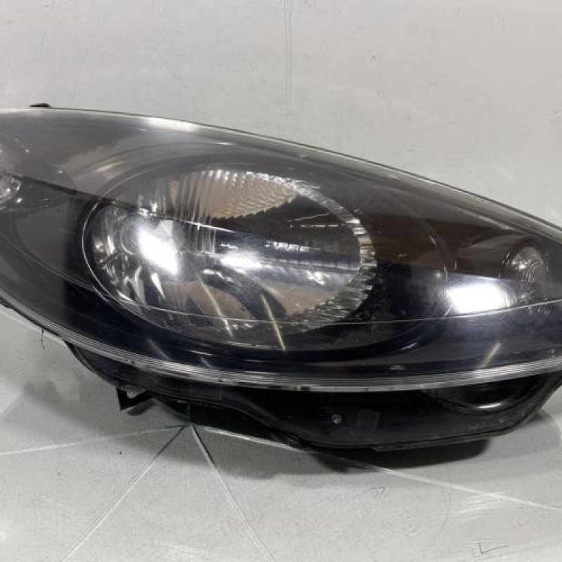 Optique avant principal droit (feux)(phare) PEUGEOT 1007 Photo n°1