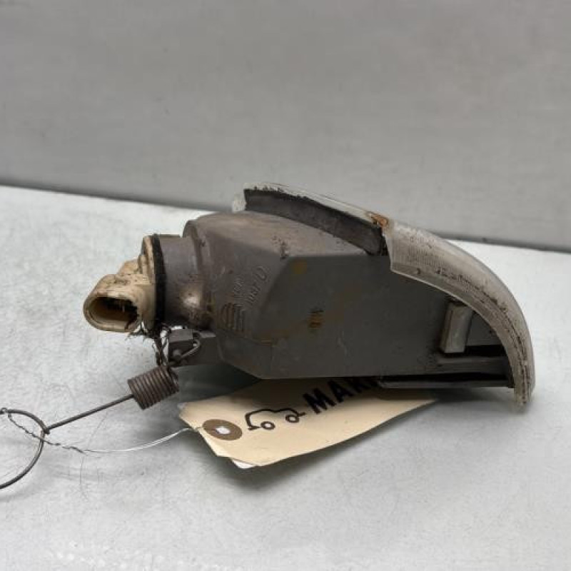 Optique avant secondaire droit (feux)(clignotant) RENAULT R19 Photo n°4