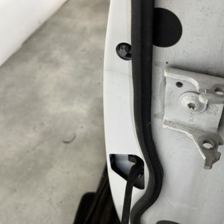 Porte avant gauche PEUGEOT 5008 1