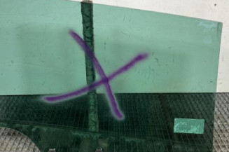 Vitre arriere gauche PEUGEOT 5008 1