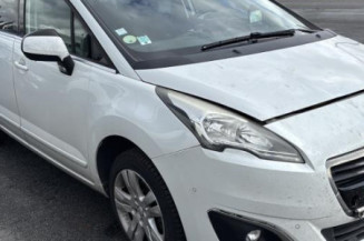 Vitre arriere gauche PEUGEOT 5008 1