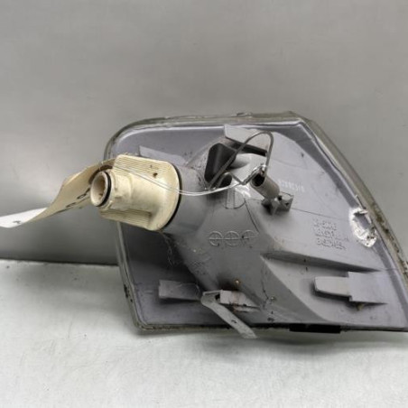 Optique avant secondaire gauche (feux)(clignotant) VOLKSWAGEN PASSAT 4