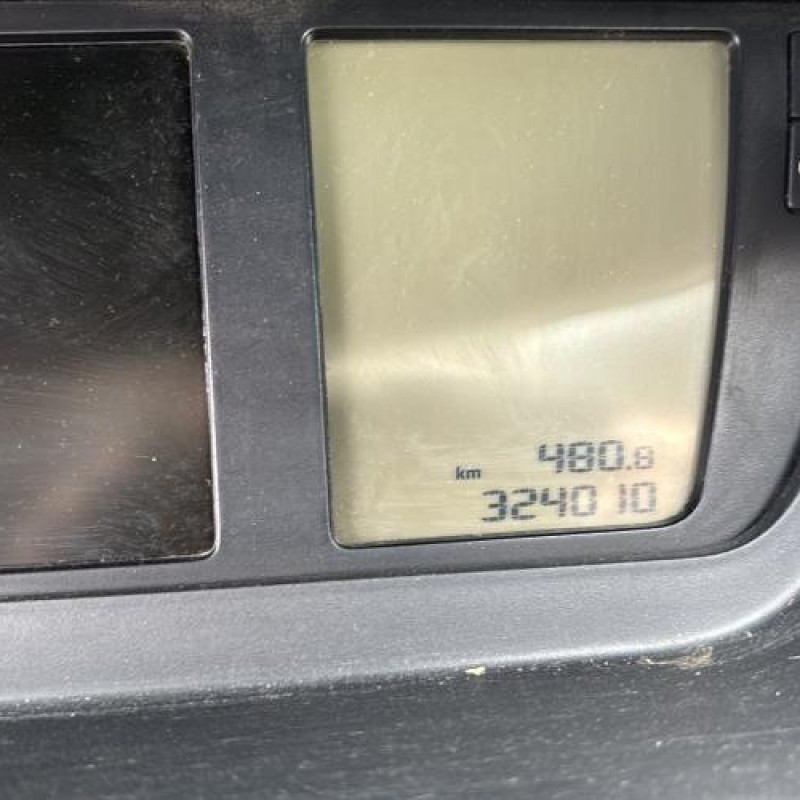 Feu diurne avant droit CITROEN C4 PICASSO 1 Photo n°18