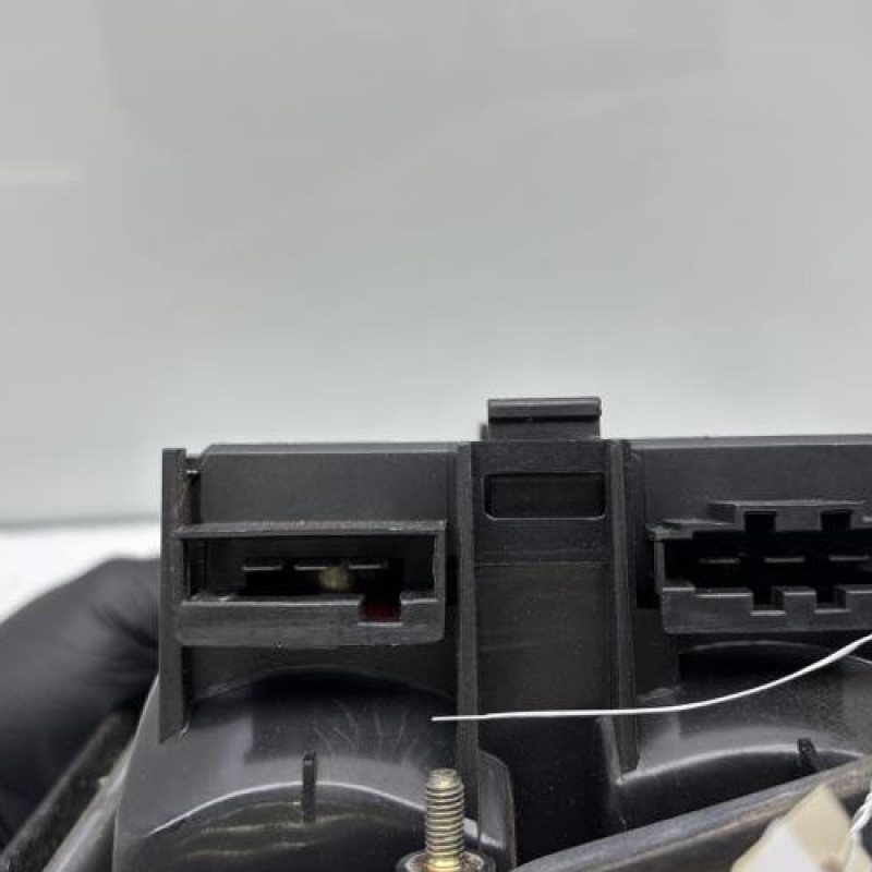 Feu arriere secondaire droit (feux) VOLKSWAGEN PASSAT 3 Photo n°4