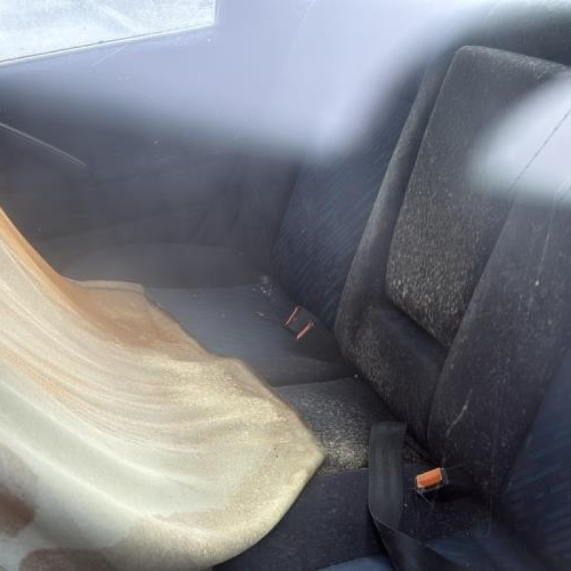 Feu arriere secondaire droit (feux) VOLKSWAGEN PASSAT 3 Photo n°17