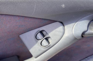 Optique avant principal droit (feux)(phare) FIAT BRAVO 1