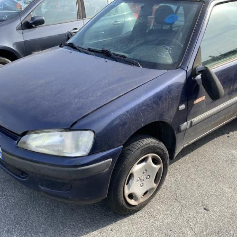 Optique avant principal droit (feux)(phare) PEUGEOT 106 Photo n°5