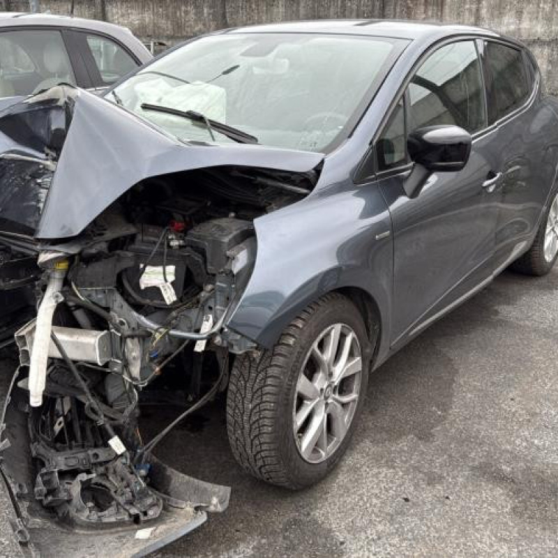 Feu arriere principal gauche (feux) RENAULT CLIO 4 Photo n°4