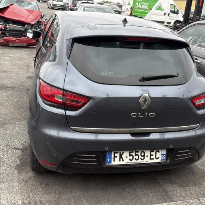 Feu arriere principal gauche (feux) RENAULT CLIO 4 Photo n°8
