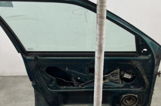 Porte avant gauche CITROEN SAXO