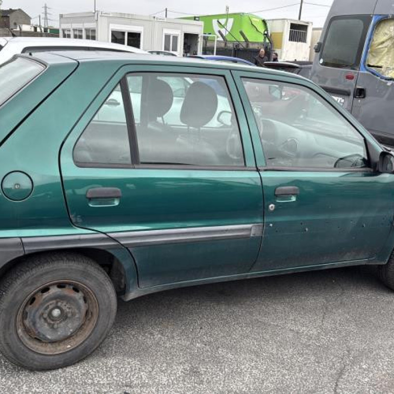 Porte avant gauche CITROEN SAXO Photo n°14