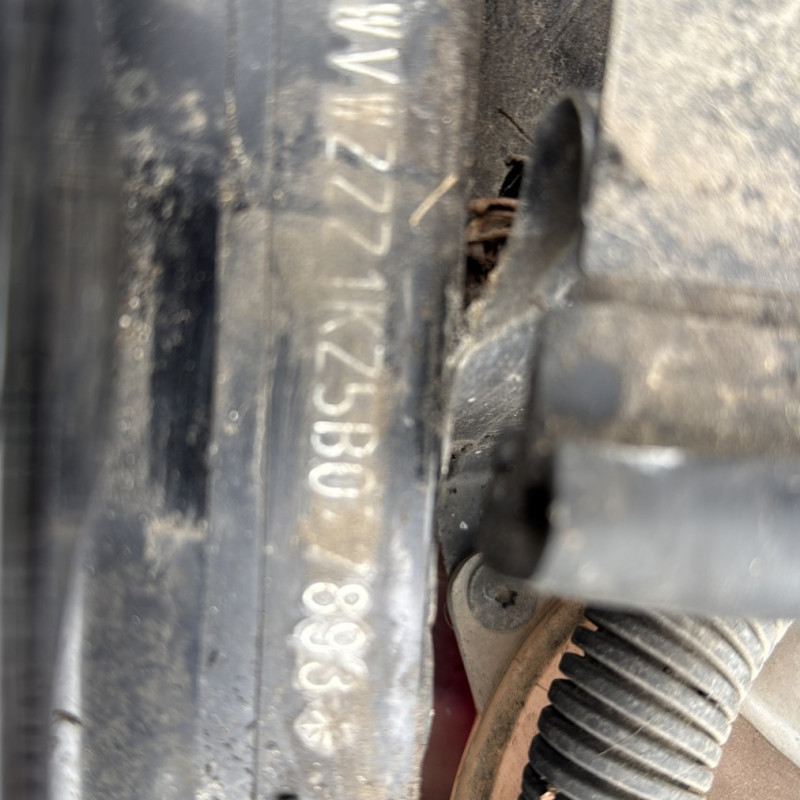 VOLKSWAGEN GOLF 5 1.9 TDI - 8V TURBO Photo n°9